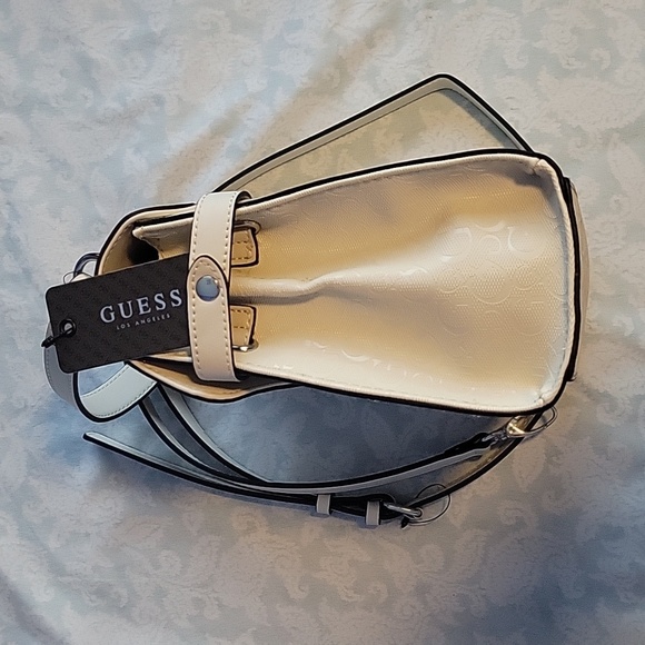 Guess - Picture 2 of 2